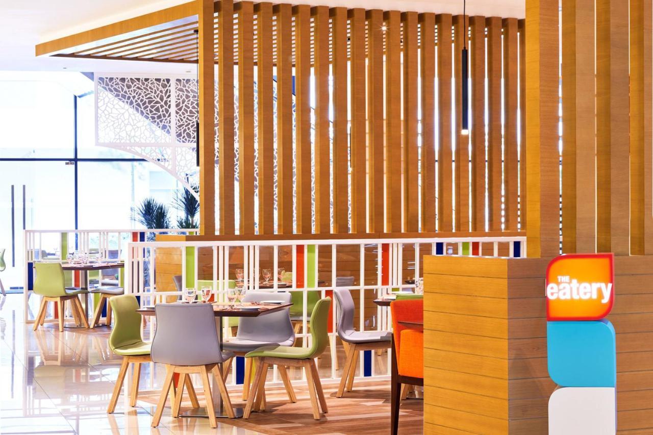 Four Points By Sheraton Puchong Εξωτερικό φωτογραφία