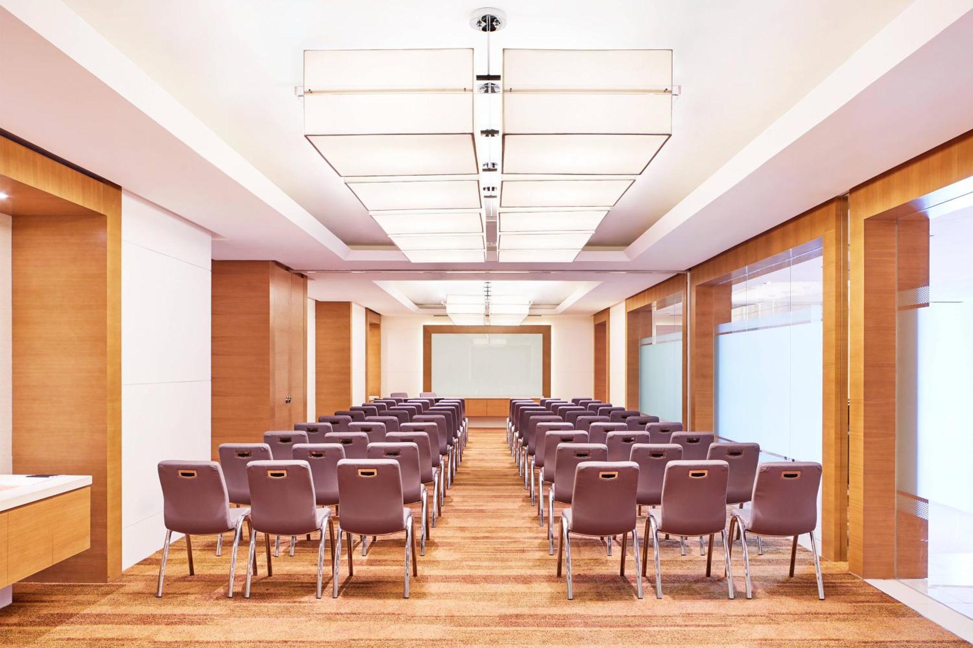 Four Points By Sheraton Puchong Εξωτερικό φωτογραφία