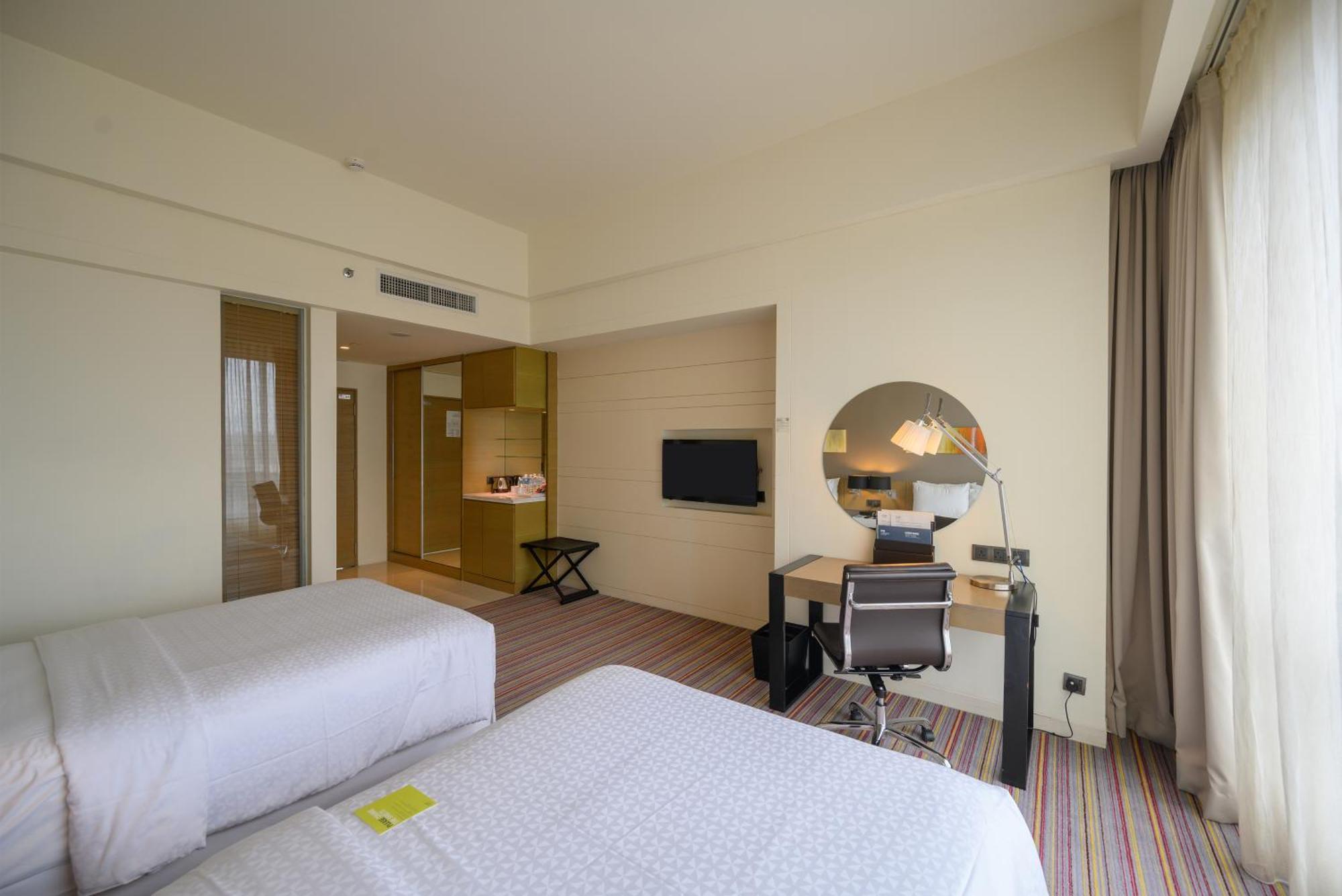 Four Points By Sheraton Puchong Εξωτερικό φωτογραφία