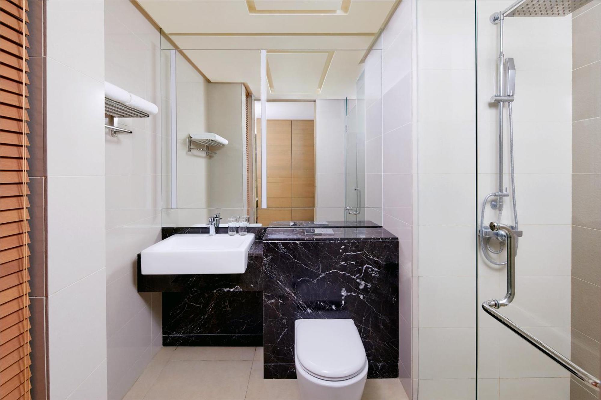 Four Points By Sheraton Puchong Εξωτερικό φωτογραφία