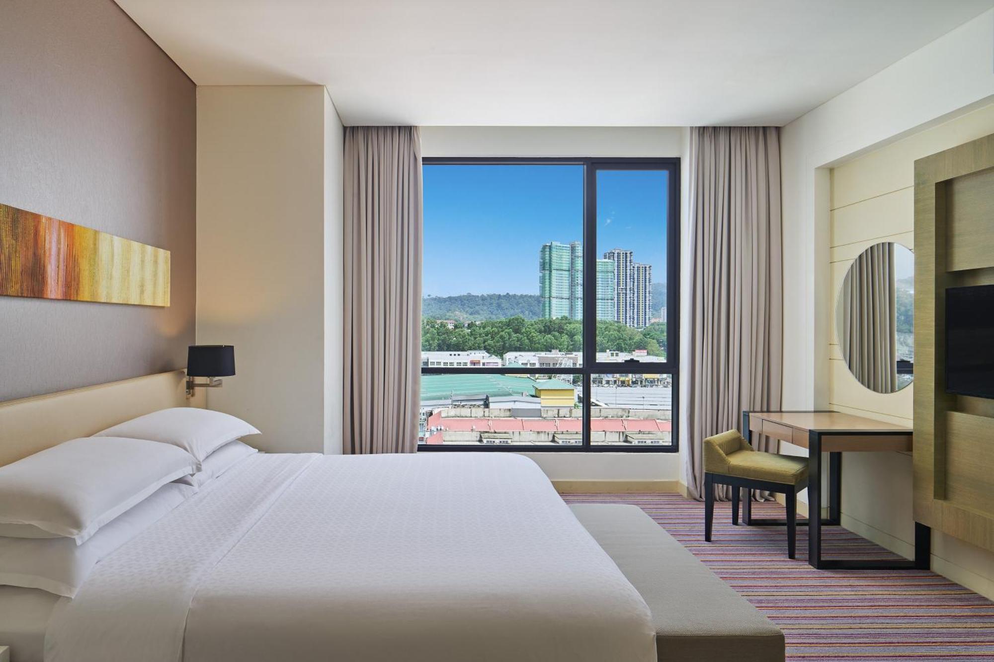 Four Points By Sheraton Puchong Εξωτερικό φωτογραφία