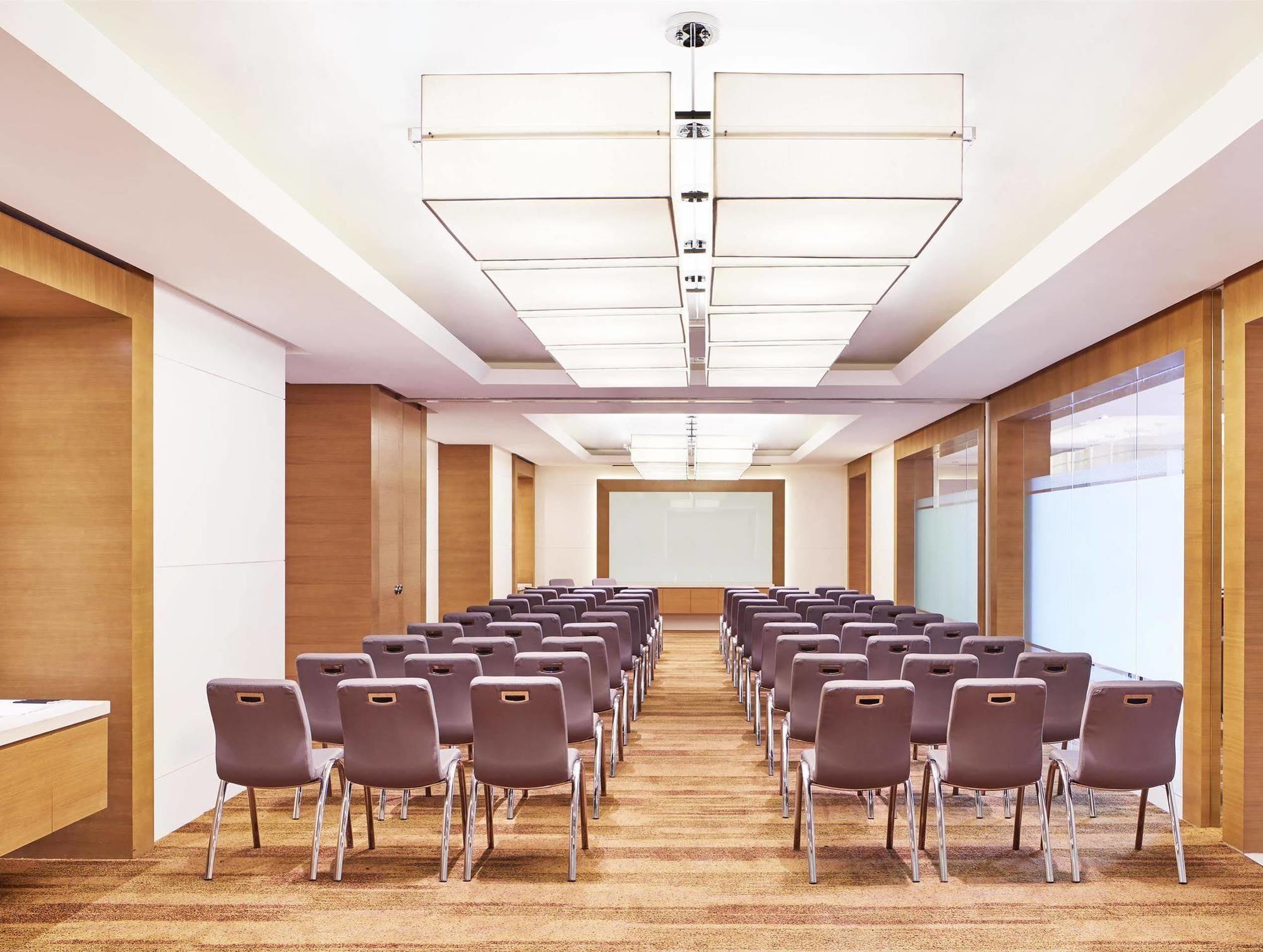 Four Points By Sheraton Puchong Εξωτερικό φωτογραφία