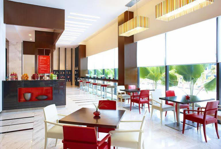 Four Points By Sheraton Puchong Εξωτερικό φωτογραφία